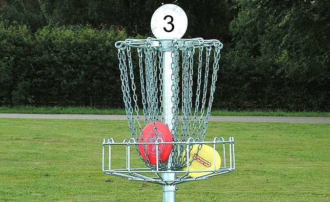 frisbeegolf, discgolf, frisbee golf, disc golf, unisport