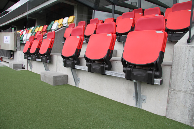 tribunestoler boxseat jysk park Saltex