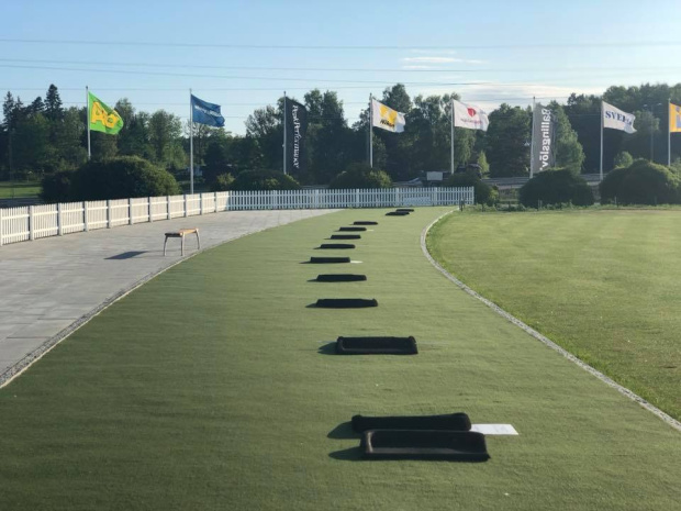 öseteråkers golfklubbmed konstgräs till range, tee, green från Saltex