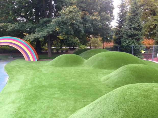 konstgräs lekplatser lekplats sagolekparken Saltex