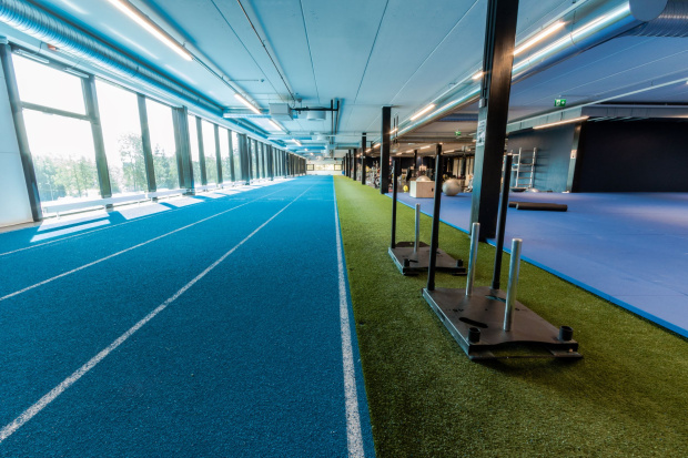 Saltex juoksurata urheilupinnoite Kauppi Sports Center