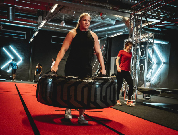 hinderbana gym konstgräs konstgräsmatta gym Saltex