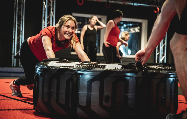 hinderbana gym konstgräs konstgräsmatta gym Saltex