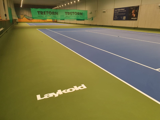 GLTK Laykold tennisbeläggning i  färgerna US Open Green och Miami Open Biscayne Blue från Saltex