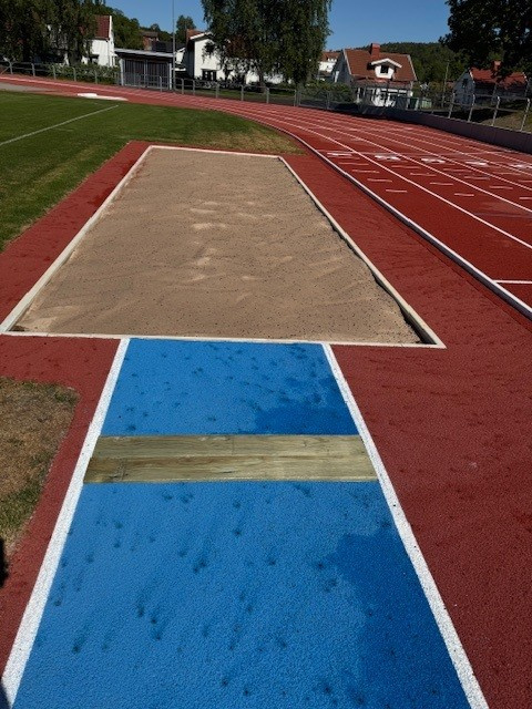 ny friidrottsarena och fotbollsplan vallhamra ip saltex