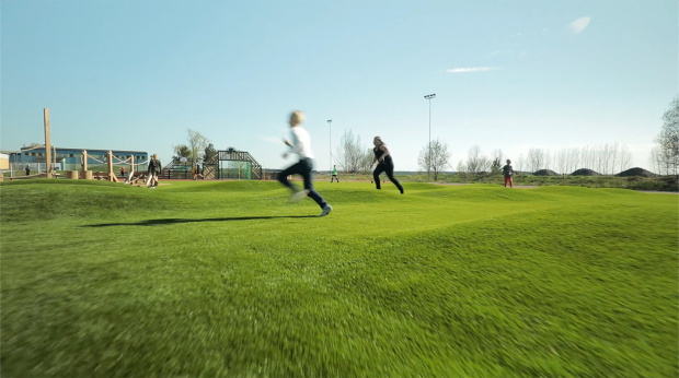 En inspirerande aktivitetspark för barn och ungdomar i Valla saltex