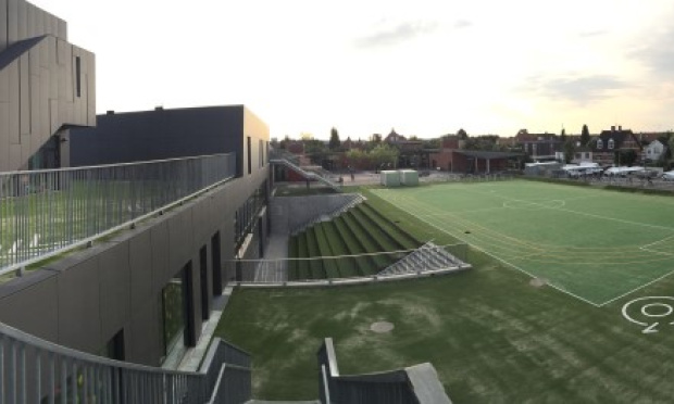 Kirkebjerg Skole Kunstgræs skole legeplads landscaping Saltex