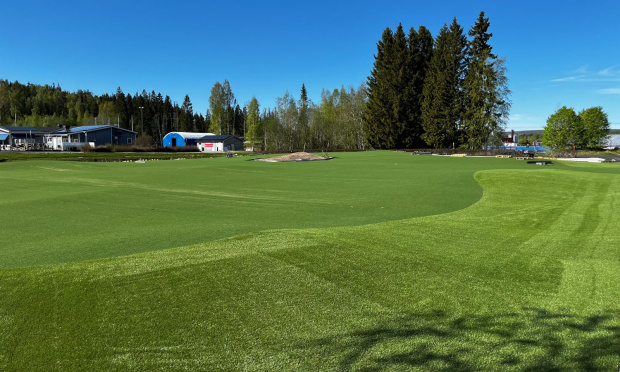 Timrå GK satsar stort på närspelsträning med Europas största konstgräsgreen saltex